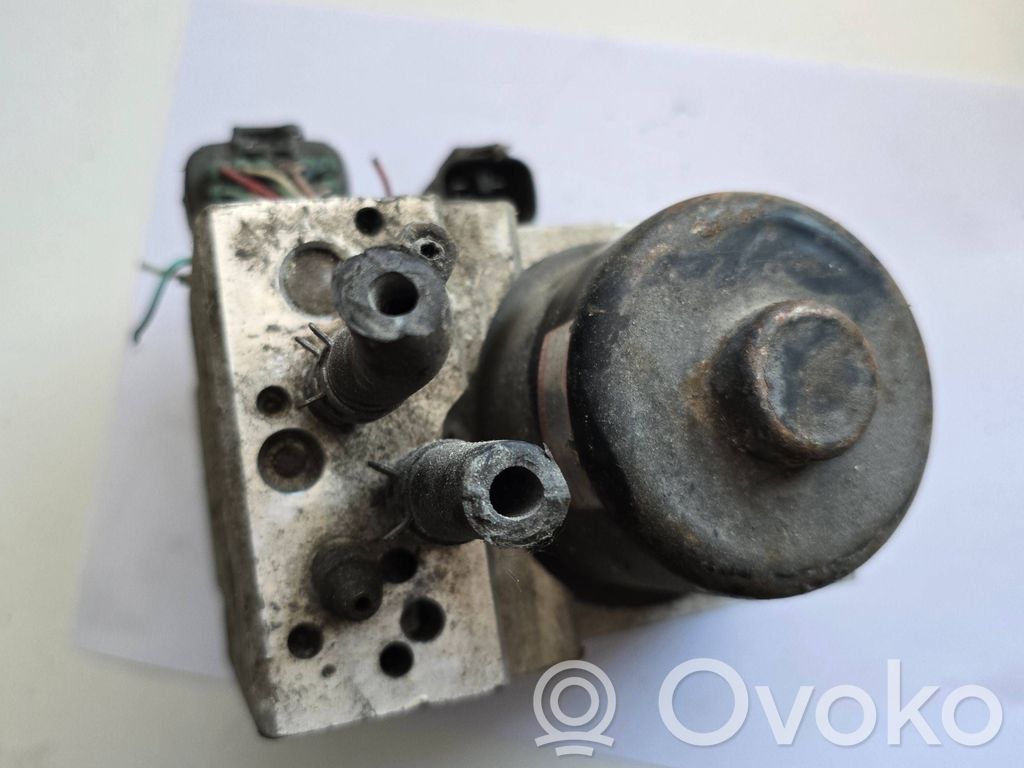 Lexus IS 200-300 ABS bloks 