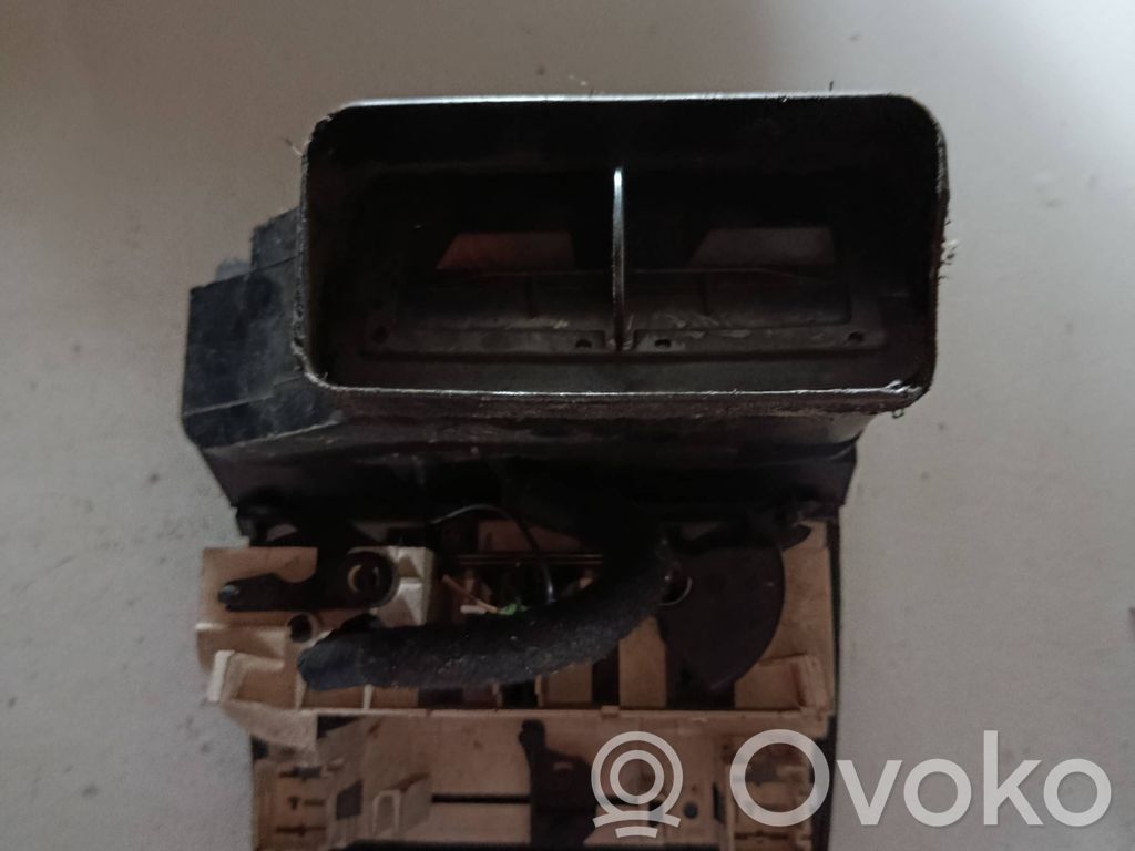 Opel Corsa B Climate control unit 