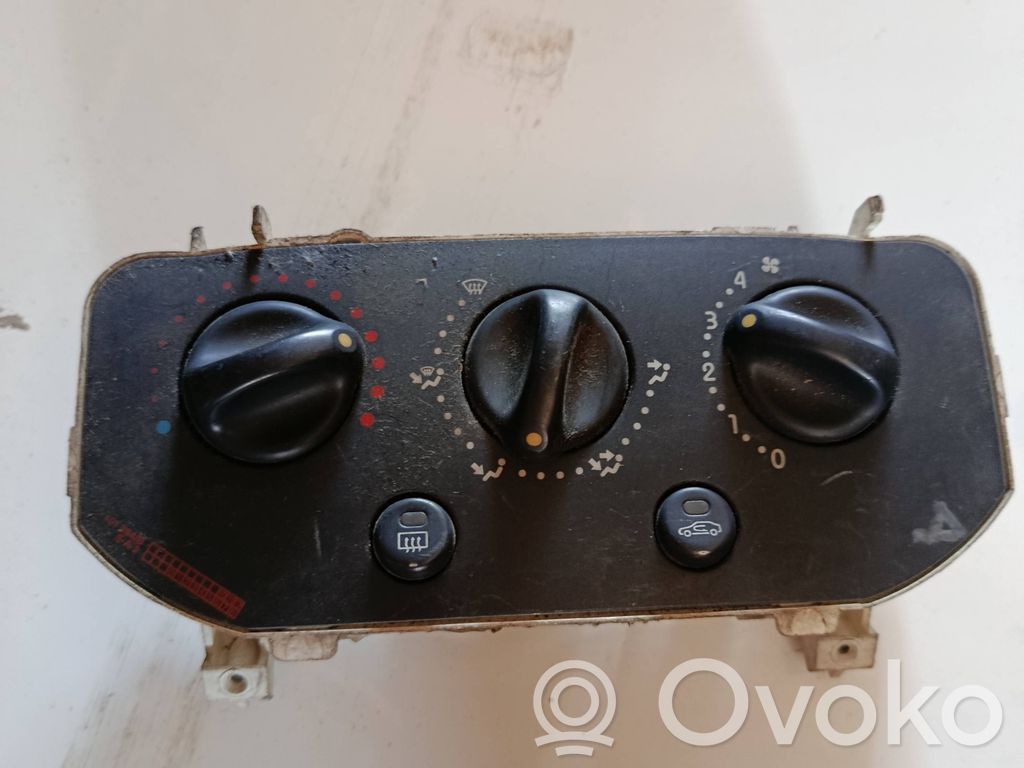 Renault Clio II Climate control unit 
