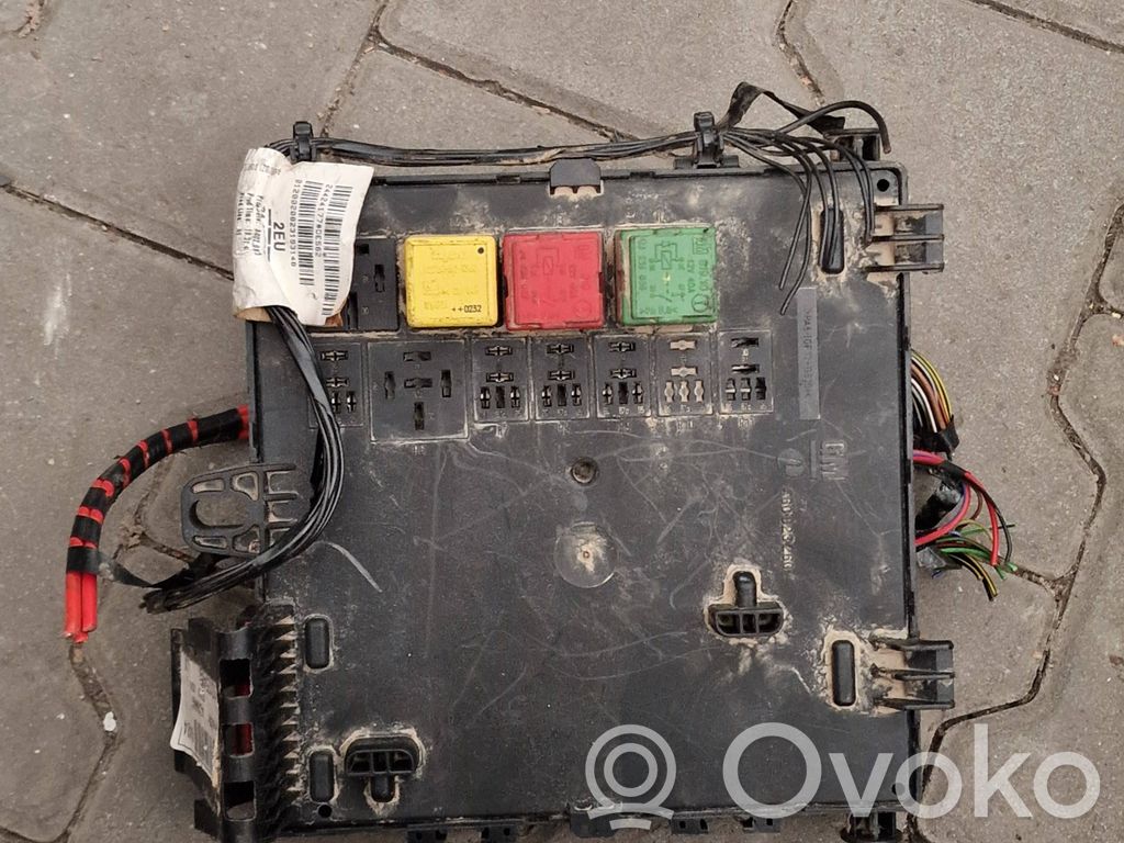 Opel Vectra C Fuse module 