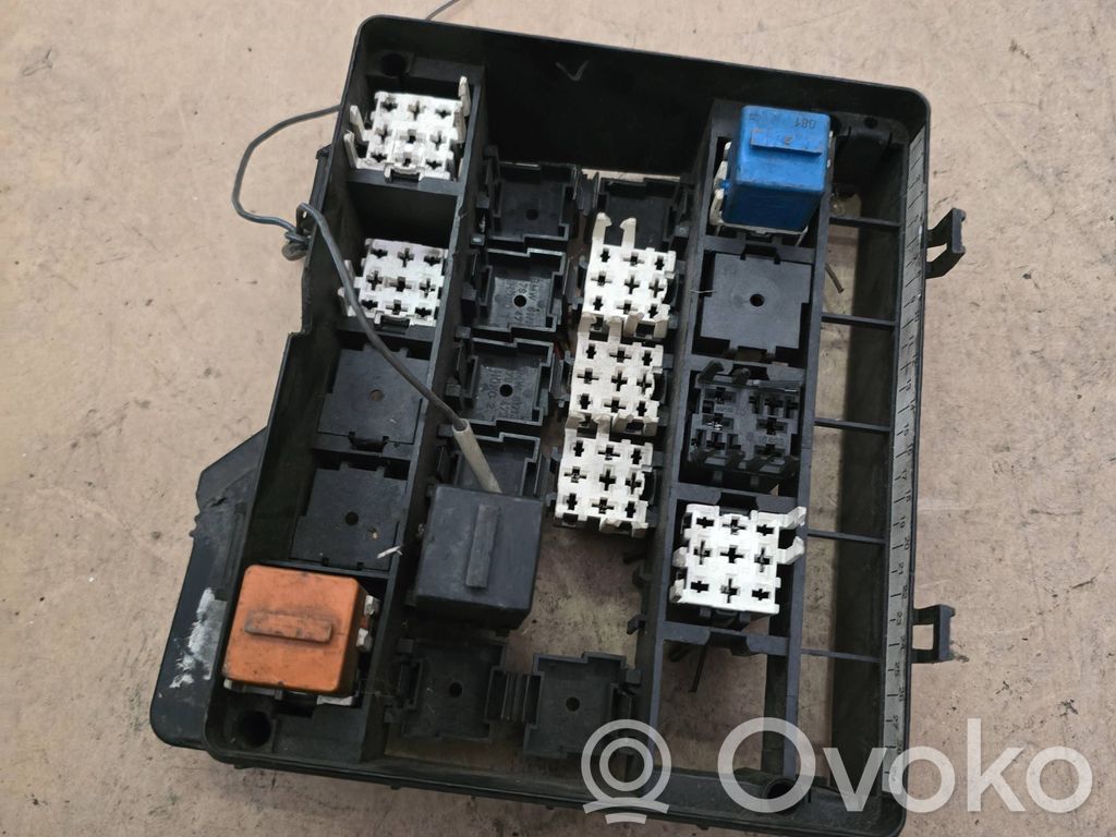 BMW 5 E34 Fuse box set 