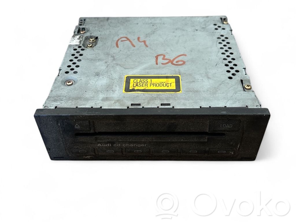 Audi A4 S4 B6 8E 8H Radio/CD/DVD/GPS head unit 