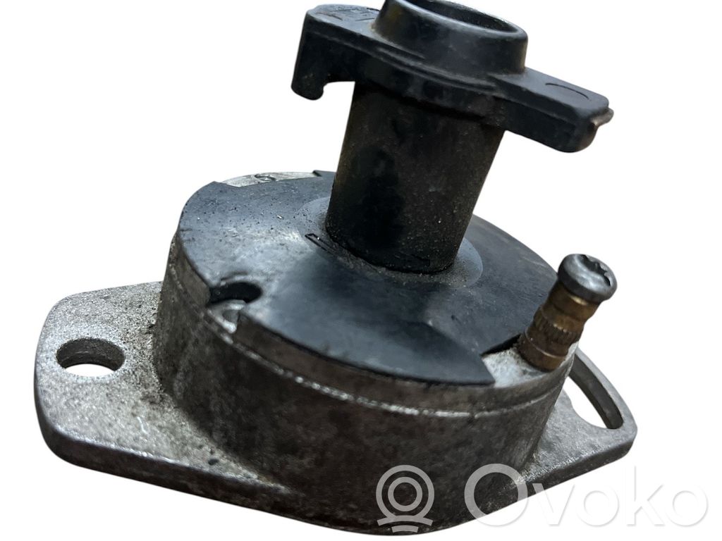 Renault Clio III Spark distributor 