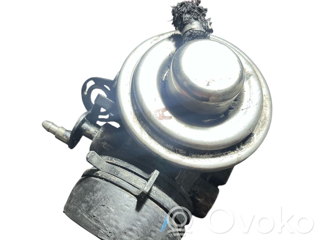 Válvula EGR   038131501E,3C710