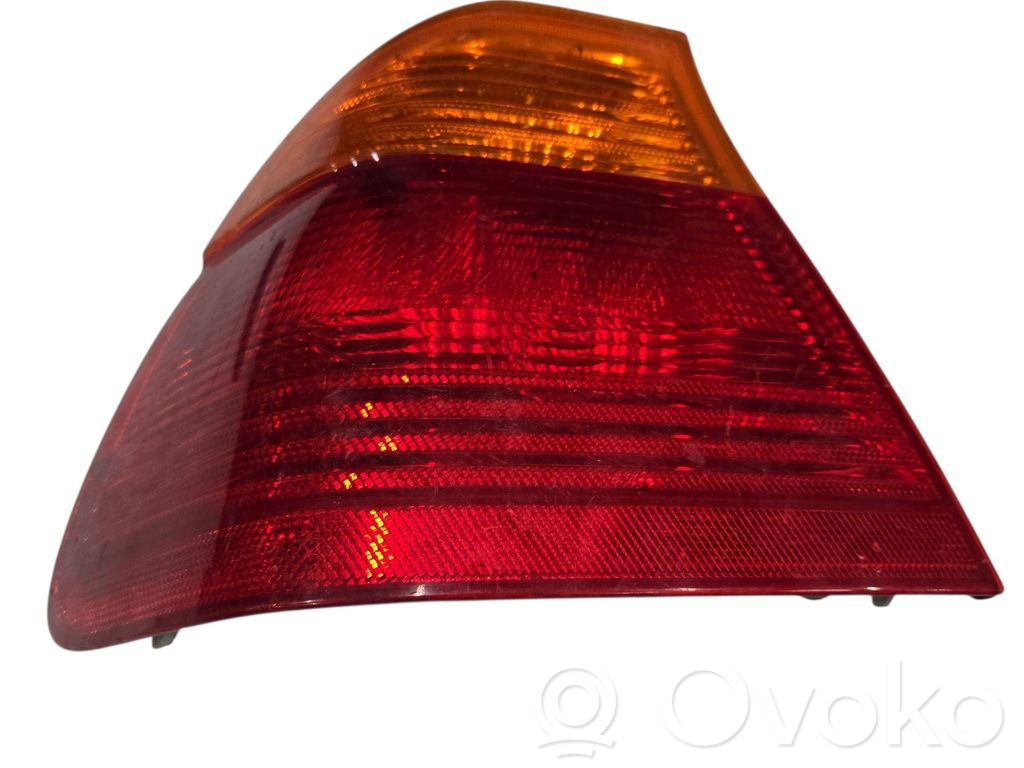 BMW 3 E46 Aizmugurējais lukturis virsbūvē 
