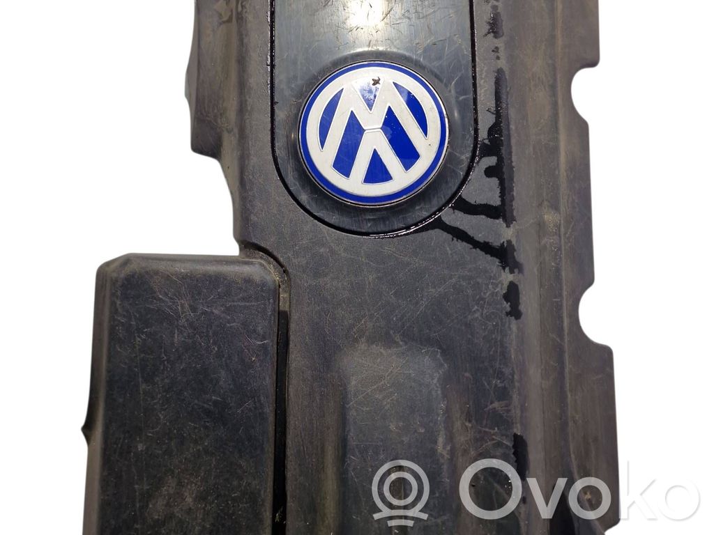 Volkswagen PASSAT B5.5 Moottorin koppa 