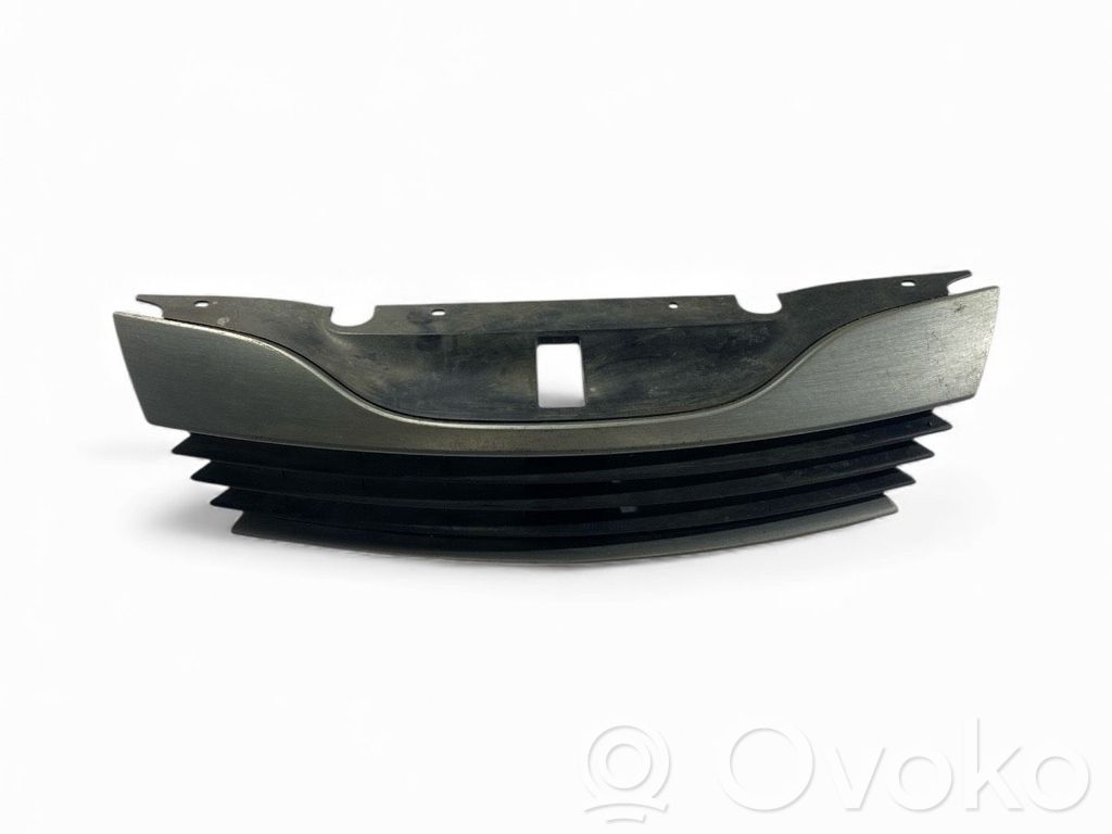 Renault Laguna II Front grill 