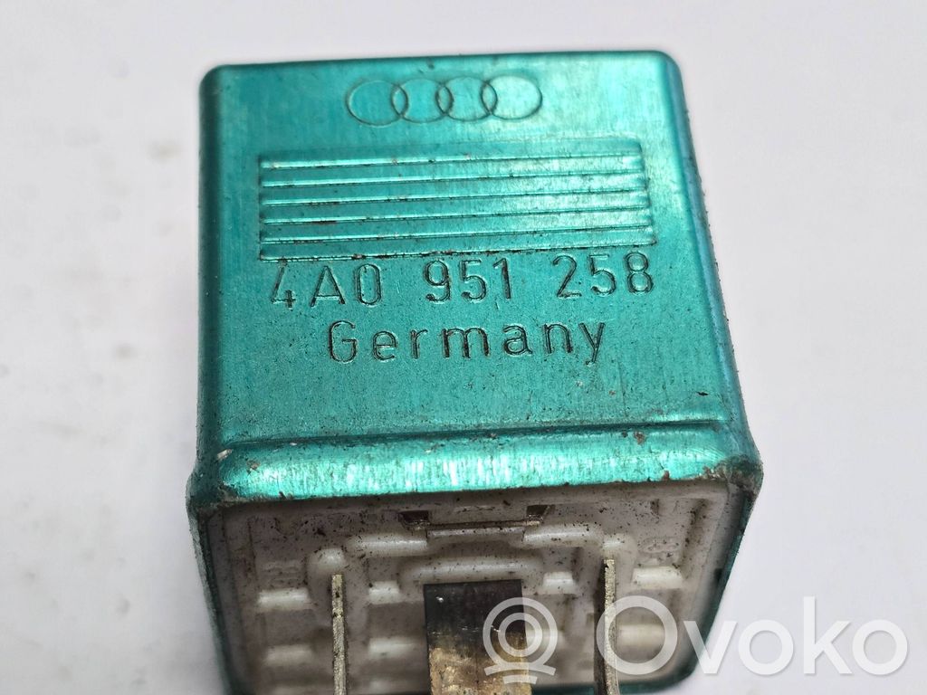 Audi 80 90 B3 Muu rele 