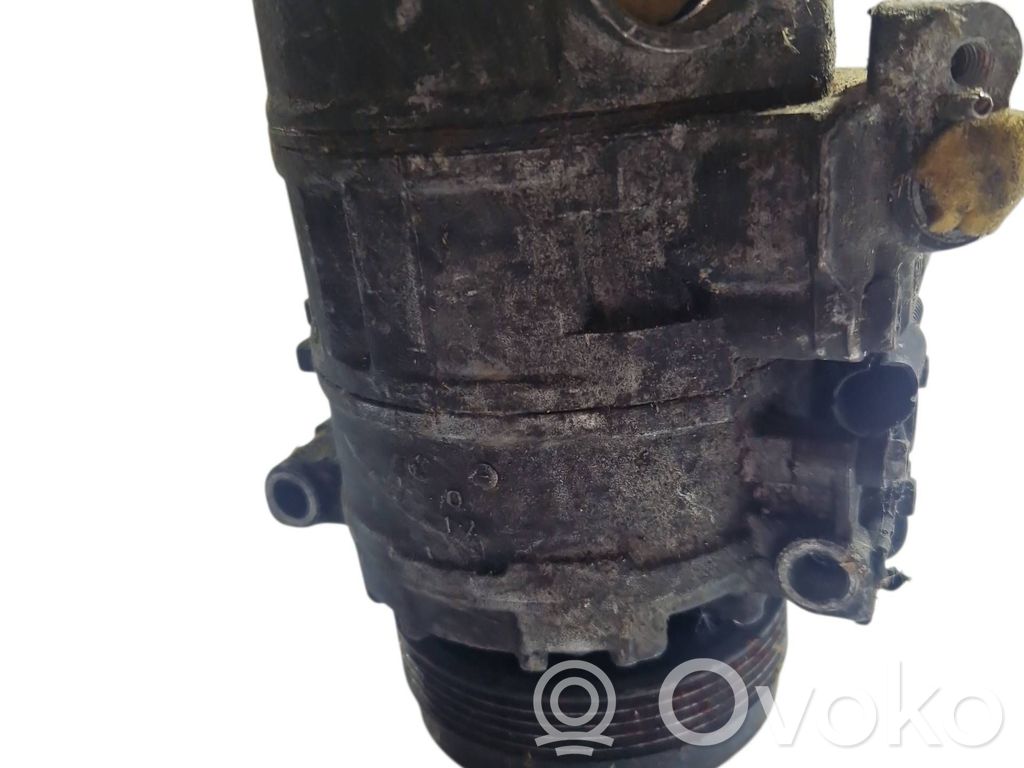 BMW 5 E39 Air conditioning (A/C) compressor (pump) 