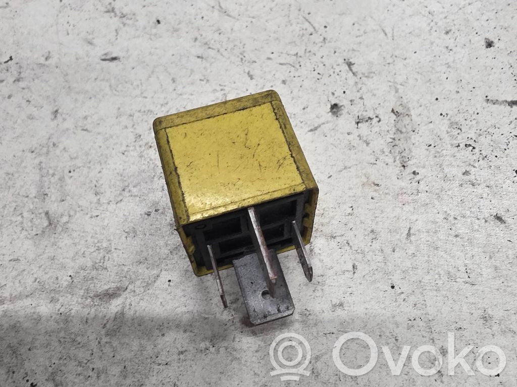 Opel Corsa B Other relay 