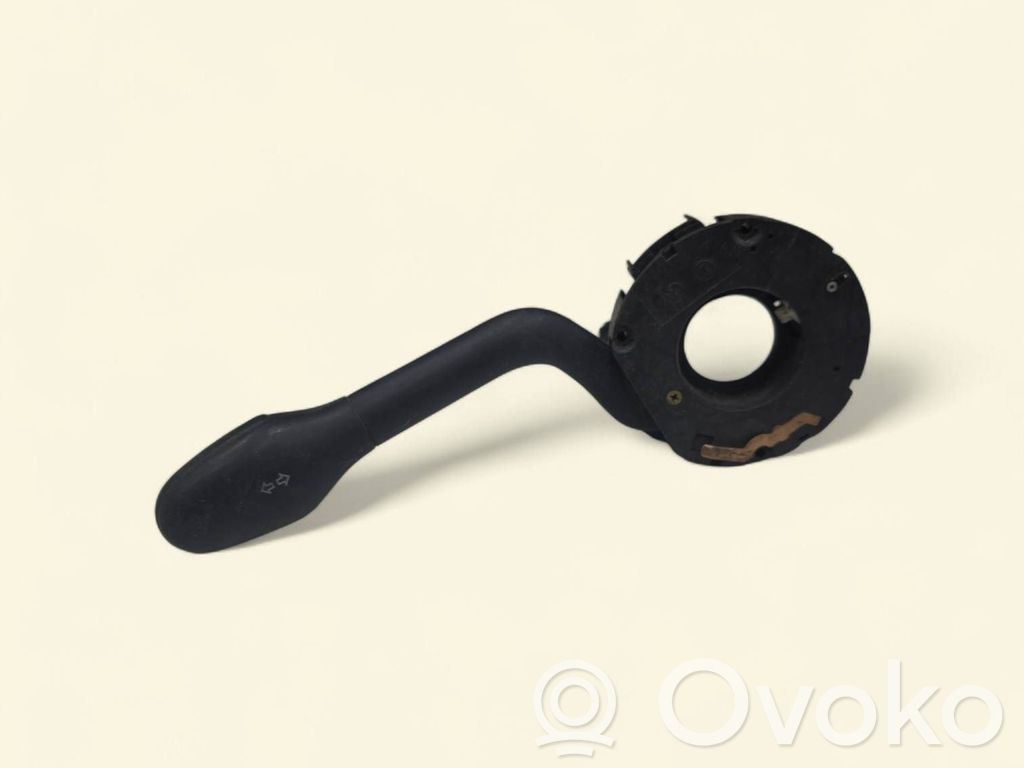 Volkswagen Polo III 6N 6N2 6NF Indicator stalk 