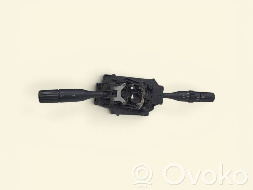 Mazda 323 F Commodo, commande essuie-glace/phare 