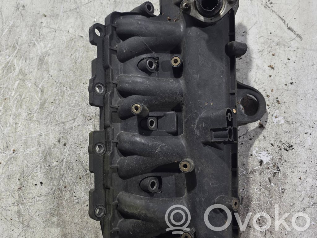 Opel Astra H Intake manifold 