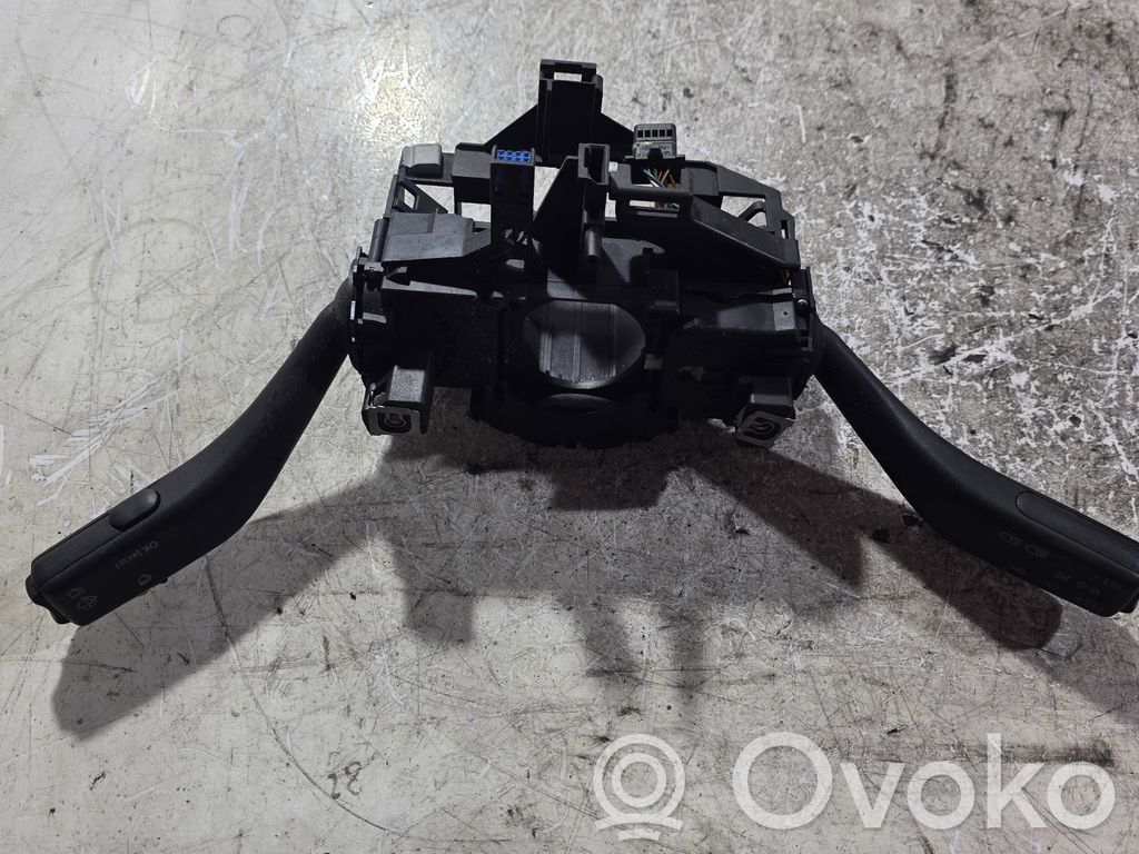 Audi A4 S4 B7 8E 8H Indicator stalk 