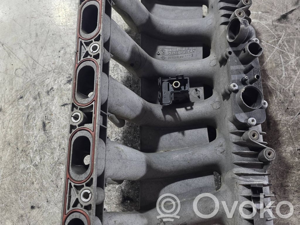 BMW 5 E39 Intake manifold 