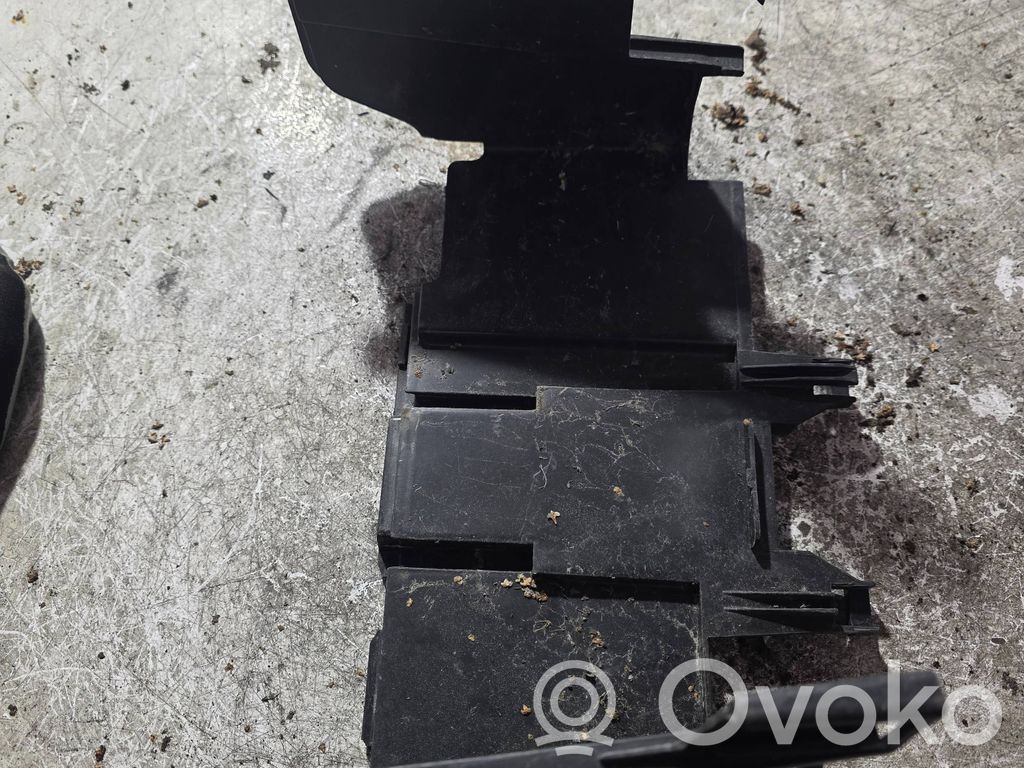 Seat Toledo II (1M) Tapa de caja de fusibles 