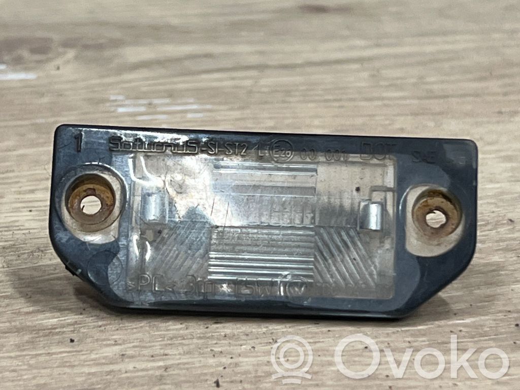 Volkswagen PASSAT B5.5 Lámpara/piloto de matrícula 