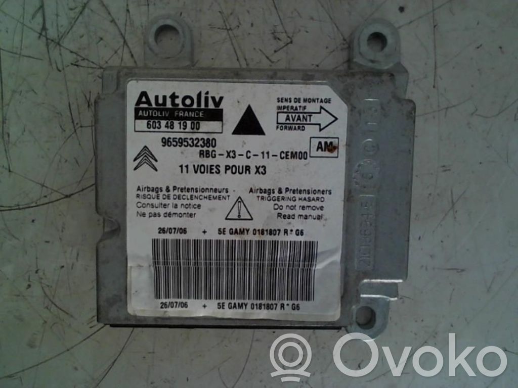 Turvatyynyn ohjainlaite/moduuli   603481900