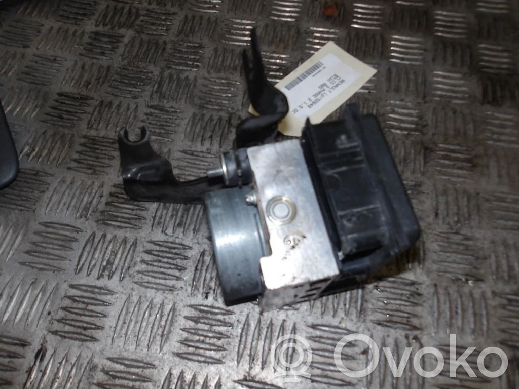 Renault Clio III ABS bloks 