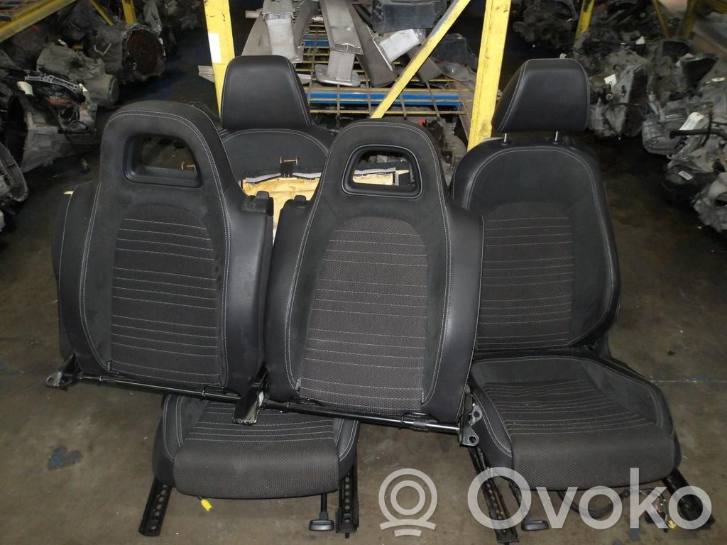 Juego interior