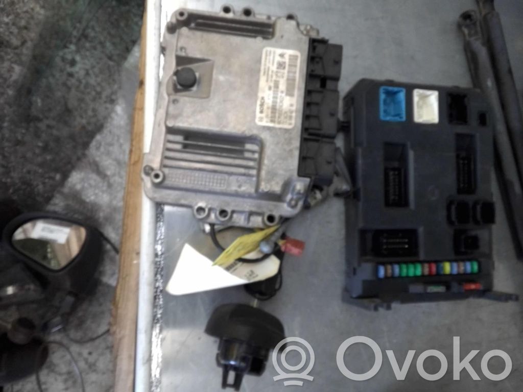 Peugeot 207 Engine ECU kit and lock set 