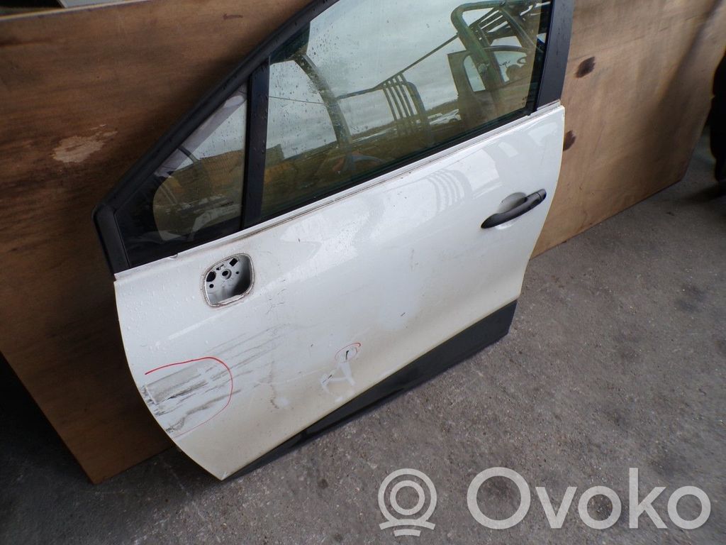 Renault Clio IV Puerta delantera 