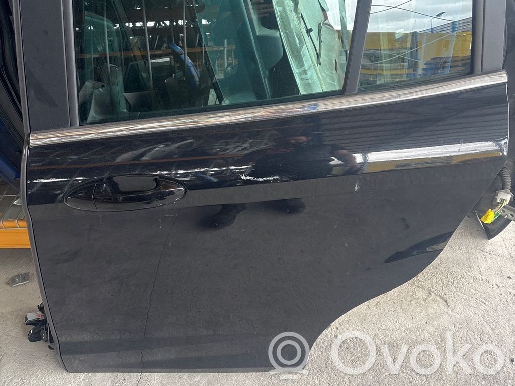 Ford B-MAX Aizmugurējās durvis 