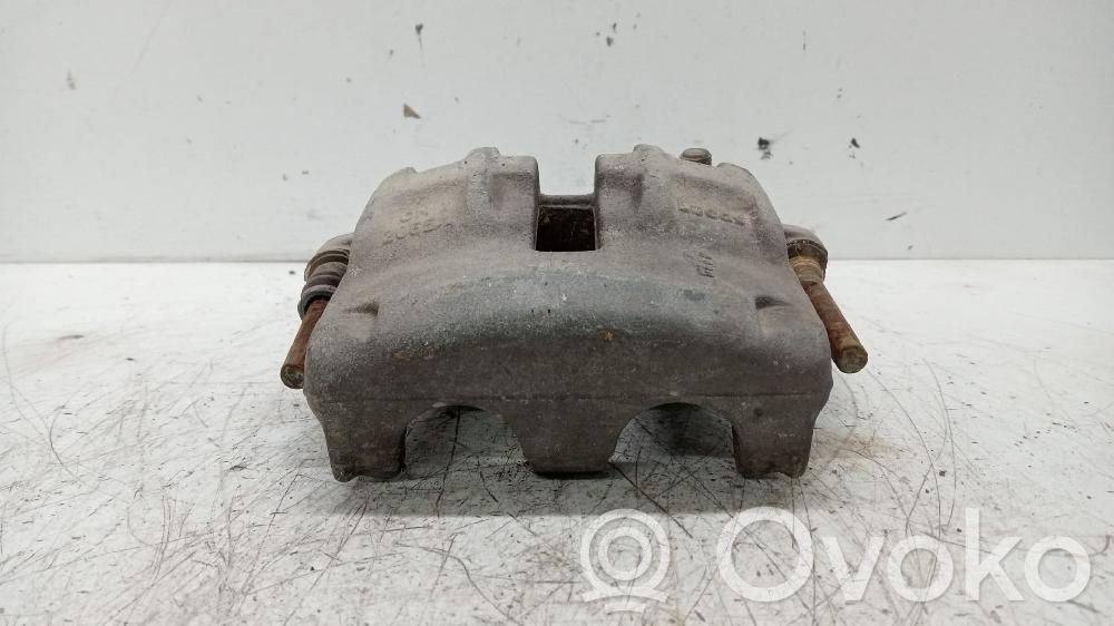 Front brake caliper   STC1915