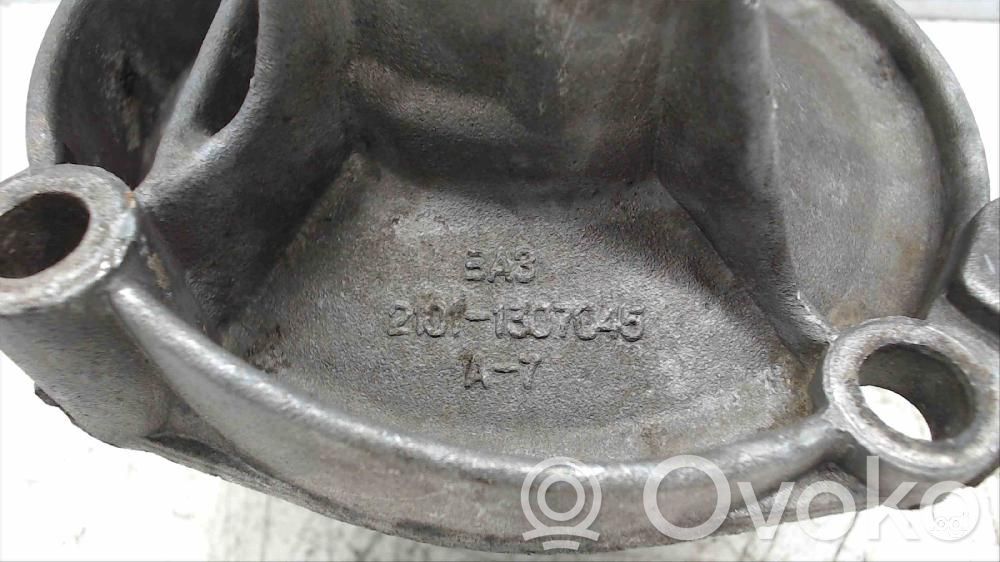 Lada Niva Bomba de agua 