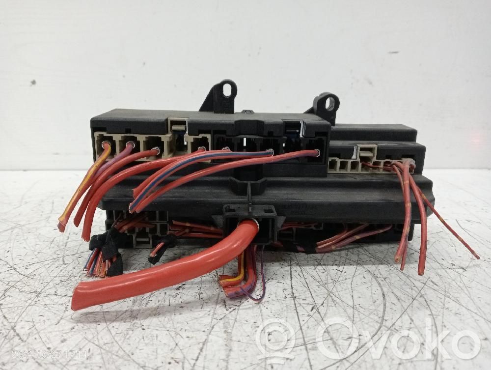 Módulo de fusible   61136900582
