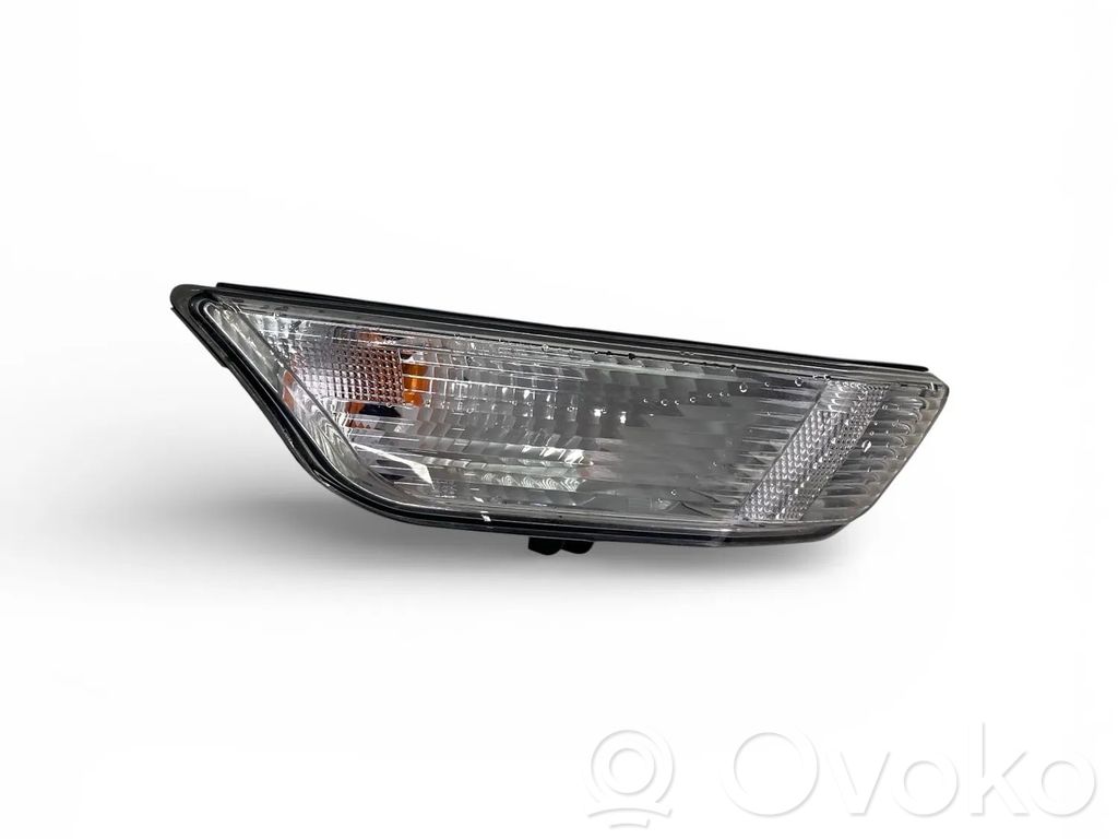 Ford Mustang VI Front indicator light 