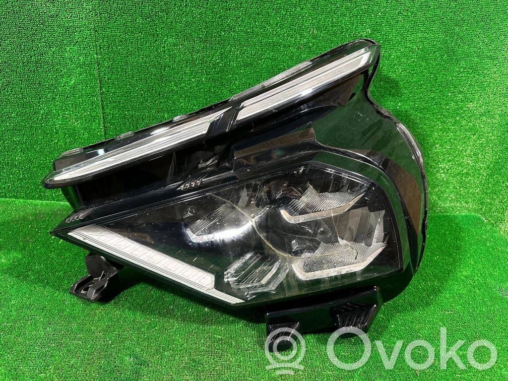 Citroen C4 III e-C4 Headlight/headlamp 