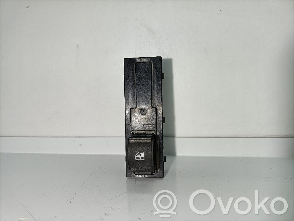Fiat Tipo Electric window control switch 