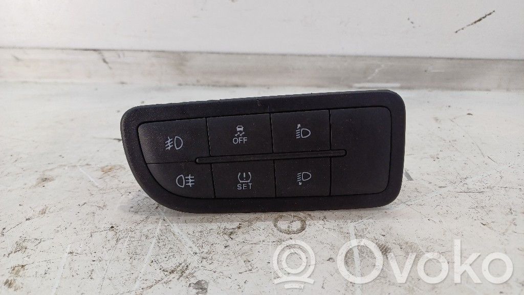 Fiat Tipo Šviesų jungtukas 