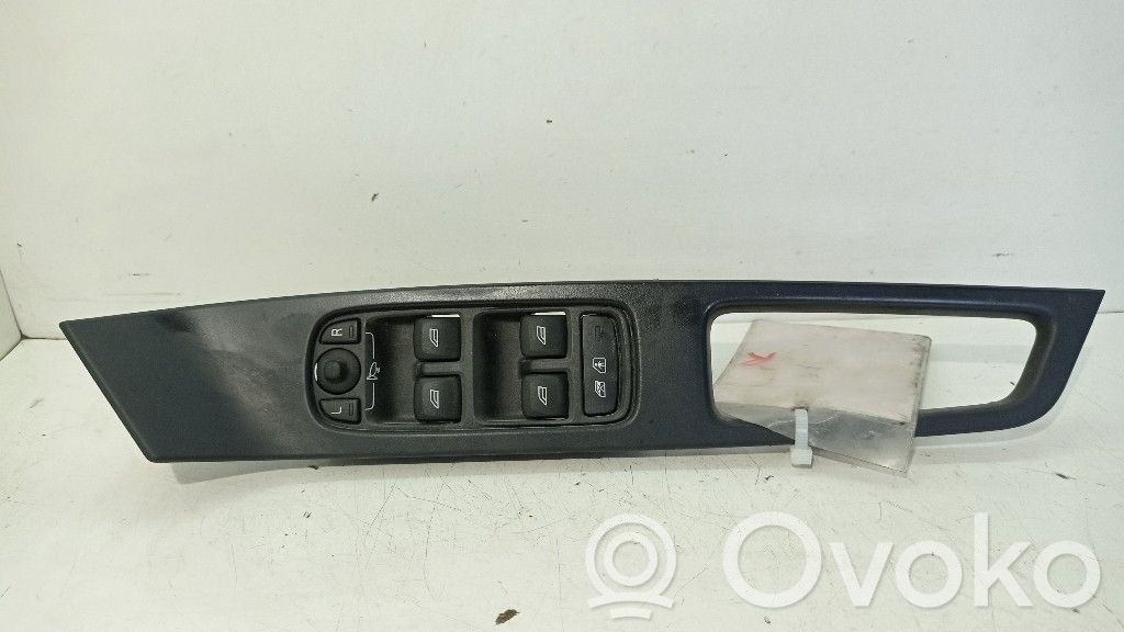 Volvo V60 Electric window control switch 