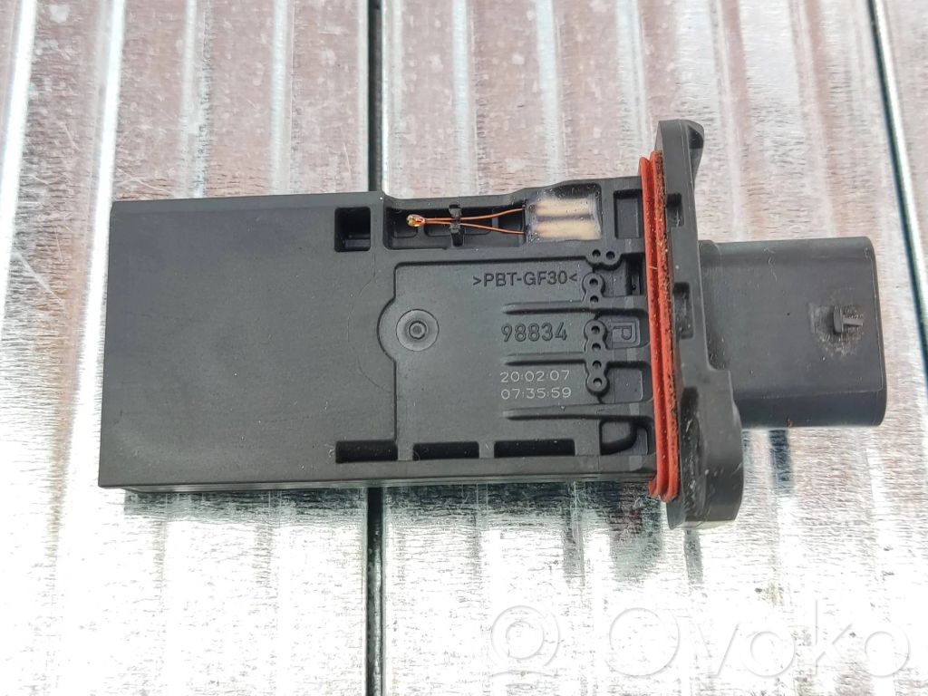 BMW 5 G30 G31 G38 Przepływomierz masowy powietrza MAF 