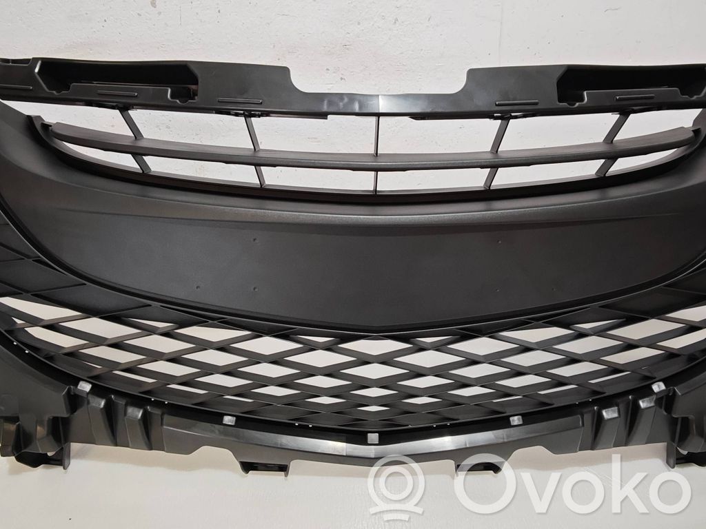 Mazda 5 Atrapa chłodnicy / Grill 