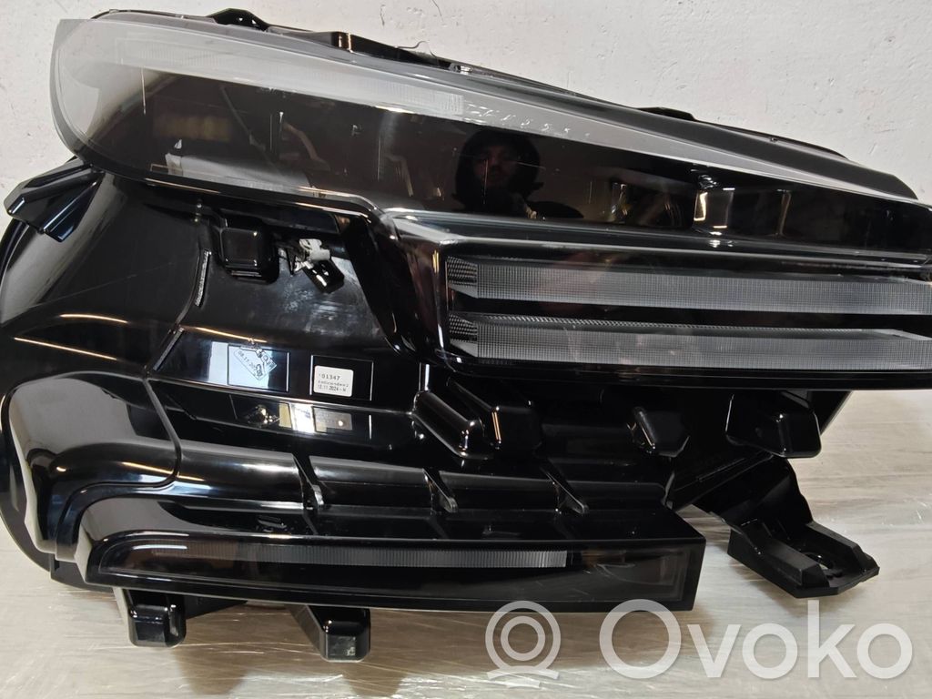 Citroen C4 III e-C4 Scheinwerfer 