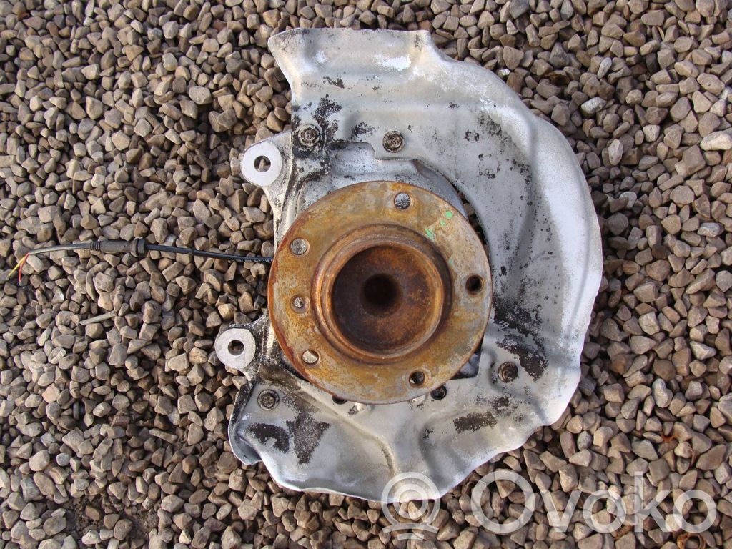 Achsschenkel vorne   6760954