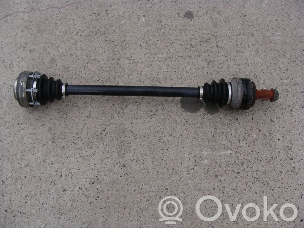 Takavetoakseli   7523964