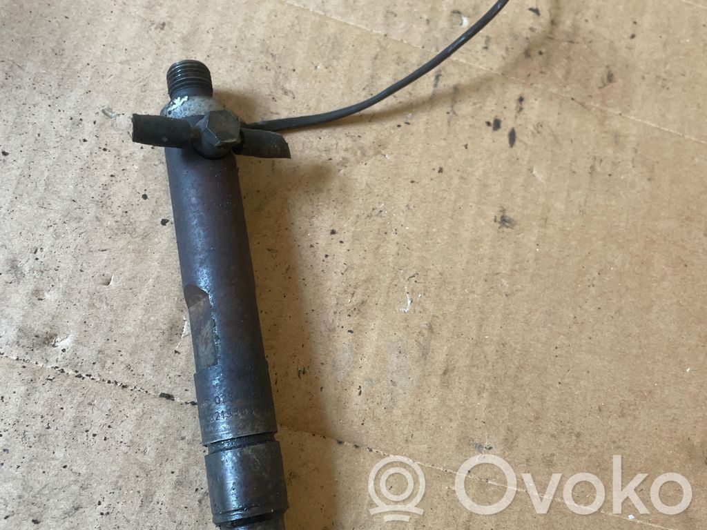 Audi A4 S4 B5 8D Inyector de combustible 