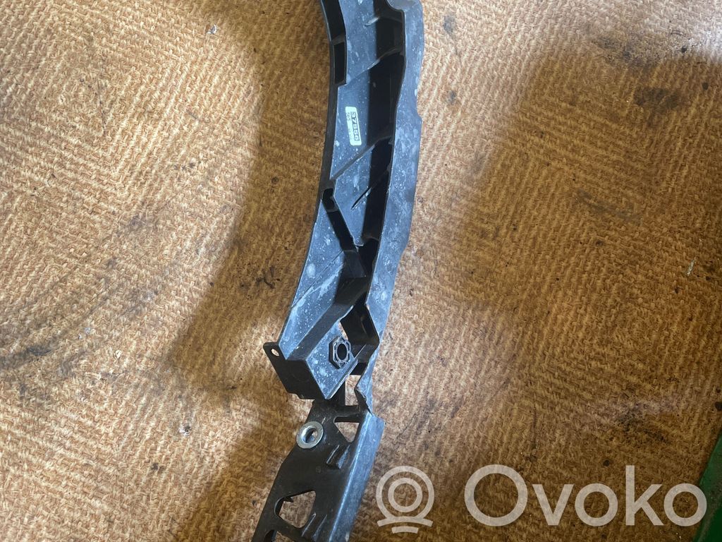 Volvo XC70 Traversa di supporto paraurti anteriore 