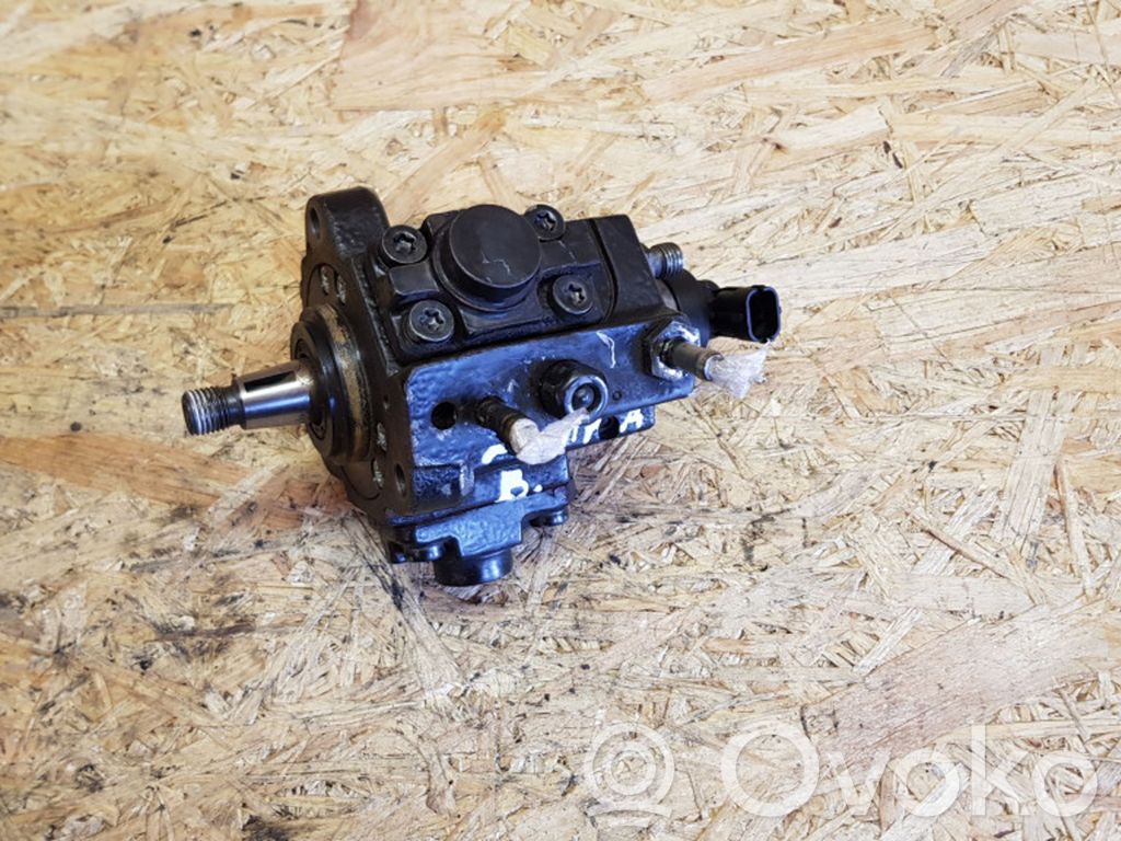 Opel Zafira B Pompa wtryskowa wysokiego ciśnienia 