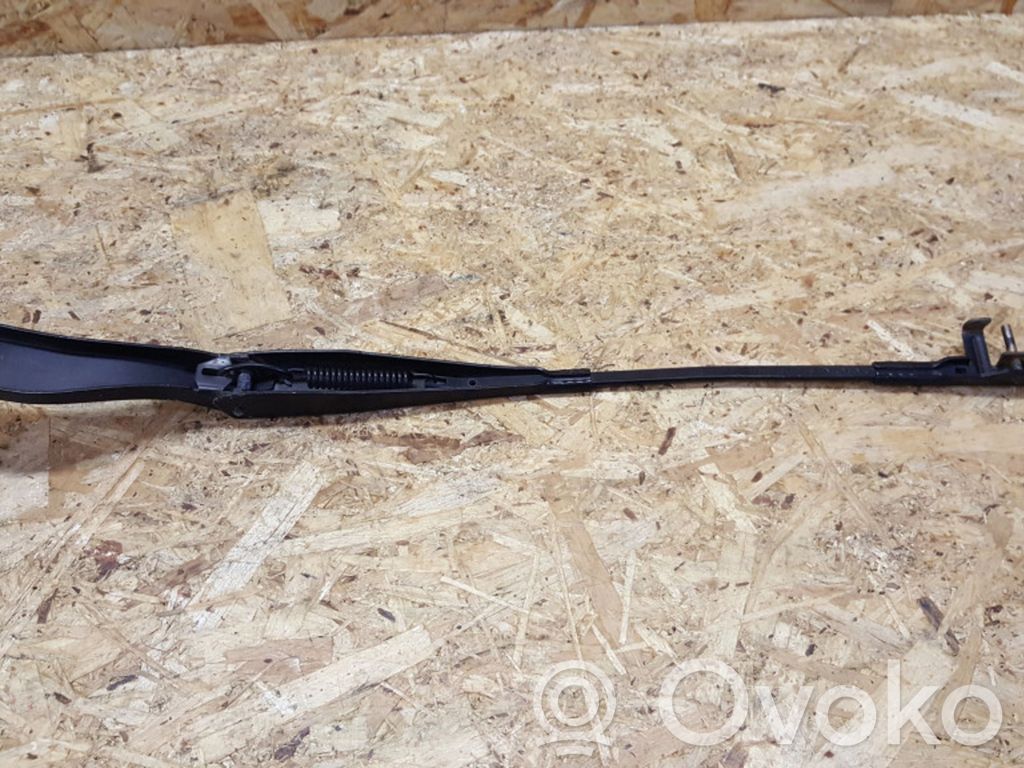 Volvo V50 Wischerarm vorne 