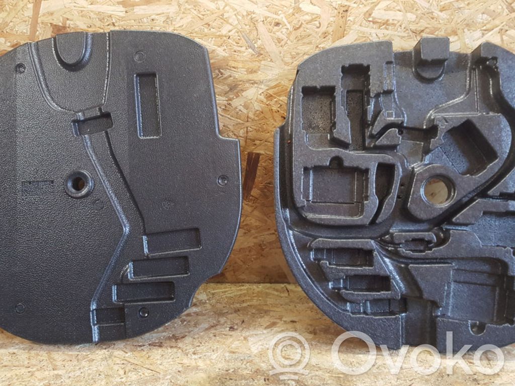 BMW 5 E60 E61 Garniture de section de roue de secours 