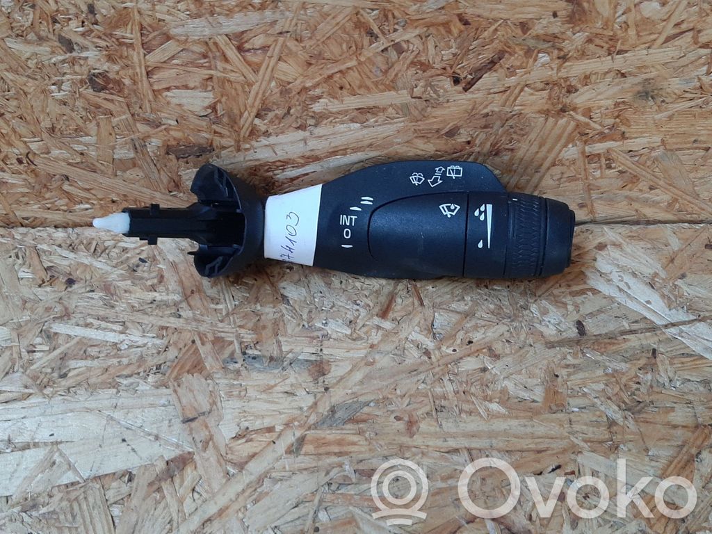 Volvo S90, V90 Wiper control stalk 