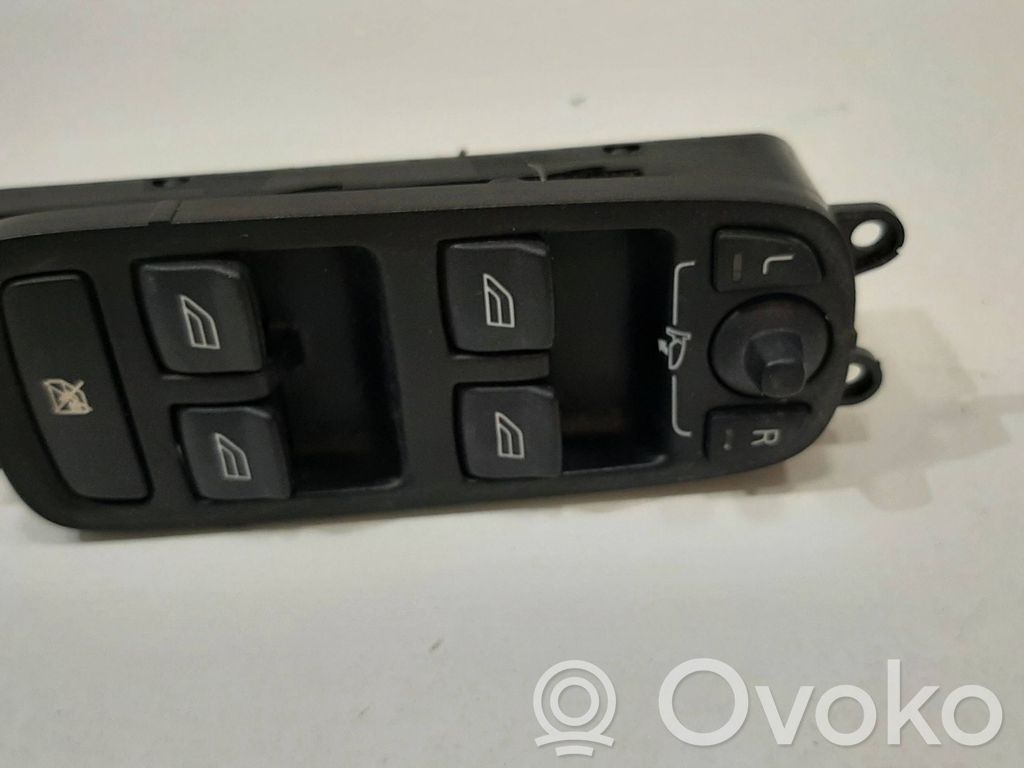 Volvo S40 Przyciski szyb 