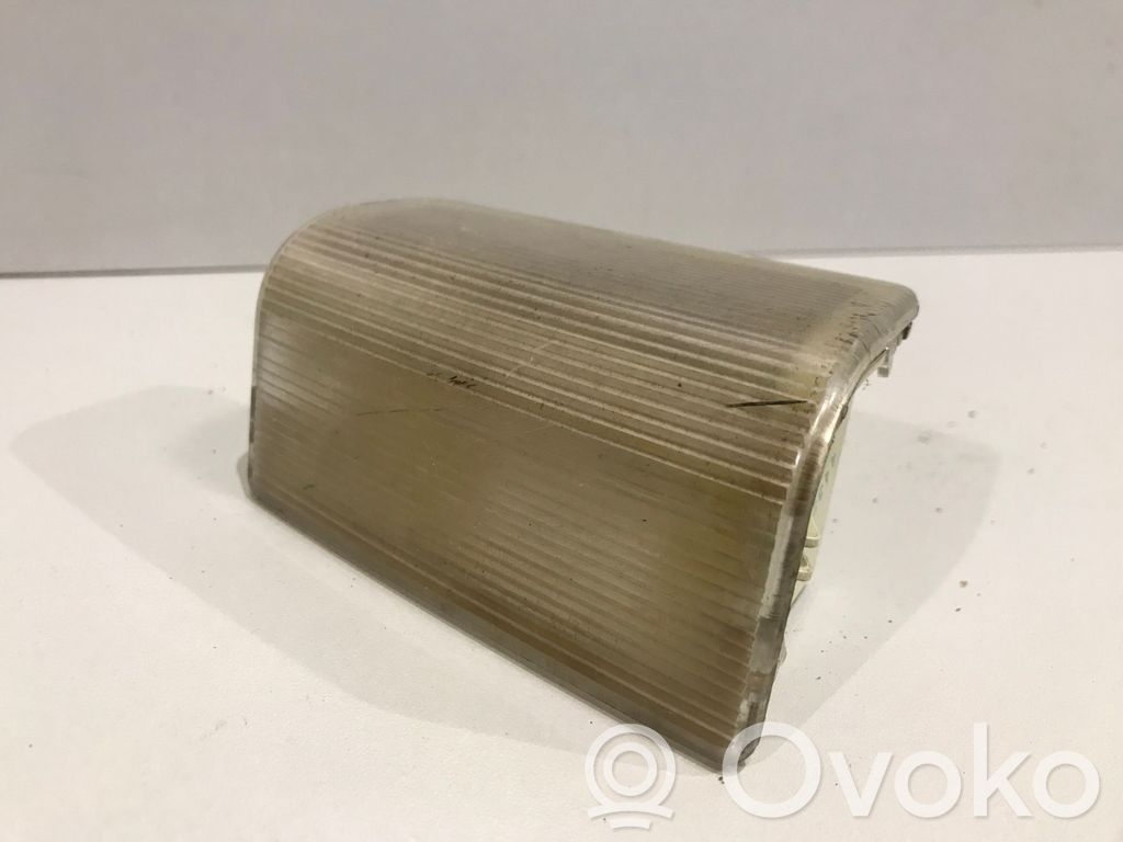 Chrysler Pacifica Takaistuimen valo 