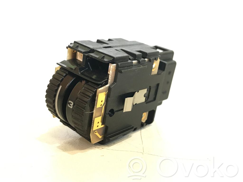 Interruptor de iluminación interior   7L5941333
