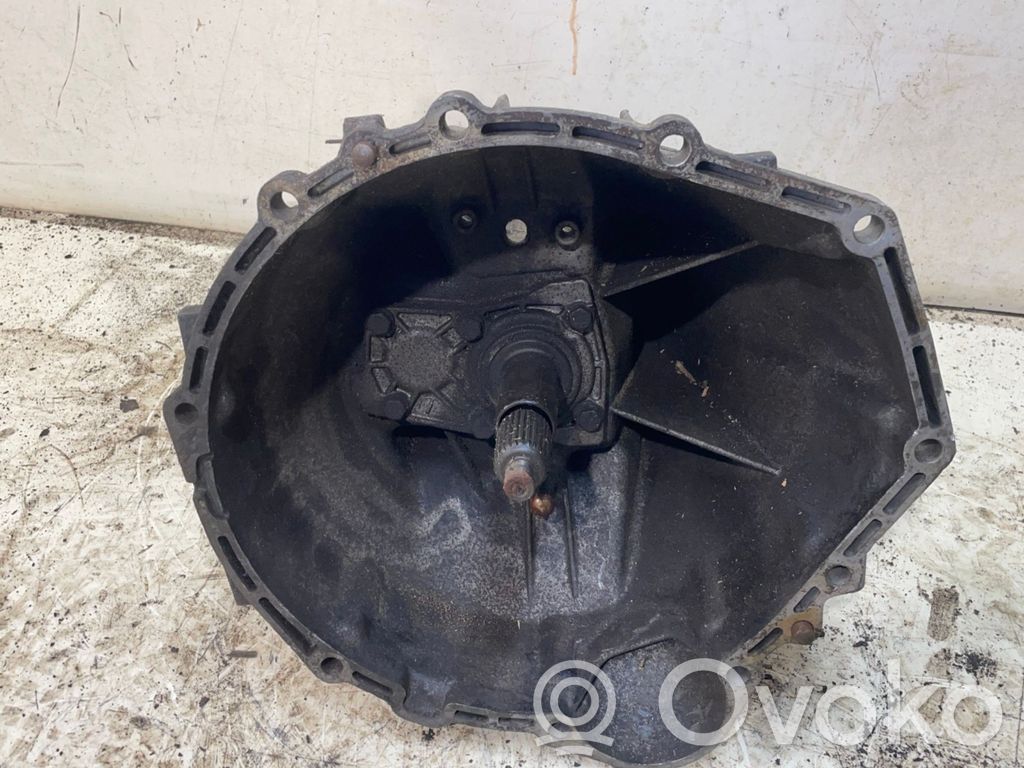 Mercedes-Benz 190 W201 Manualna 5-biegowa skrzynia biegów 
